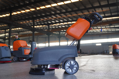 榮事達(dá)手推式小型洗地機 榮事達(dá)手推式小型洗地機.jpg